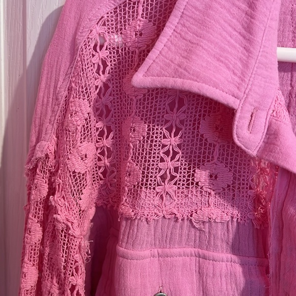 ANDREE by Unit Lace inlet Cotton Button down Top - Picture 4 of 9